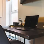 Luxury Central Derby Apartment